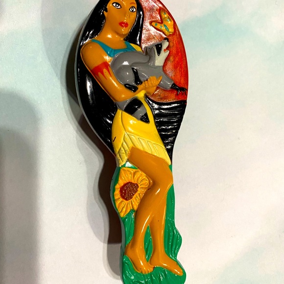 DISNEY VINTAGE 90s POCAHONTAS BRUSH, COMB & MIRROR SET - Picture 2 of 8